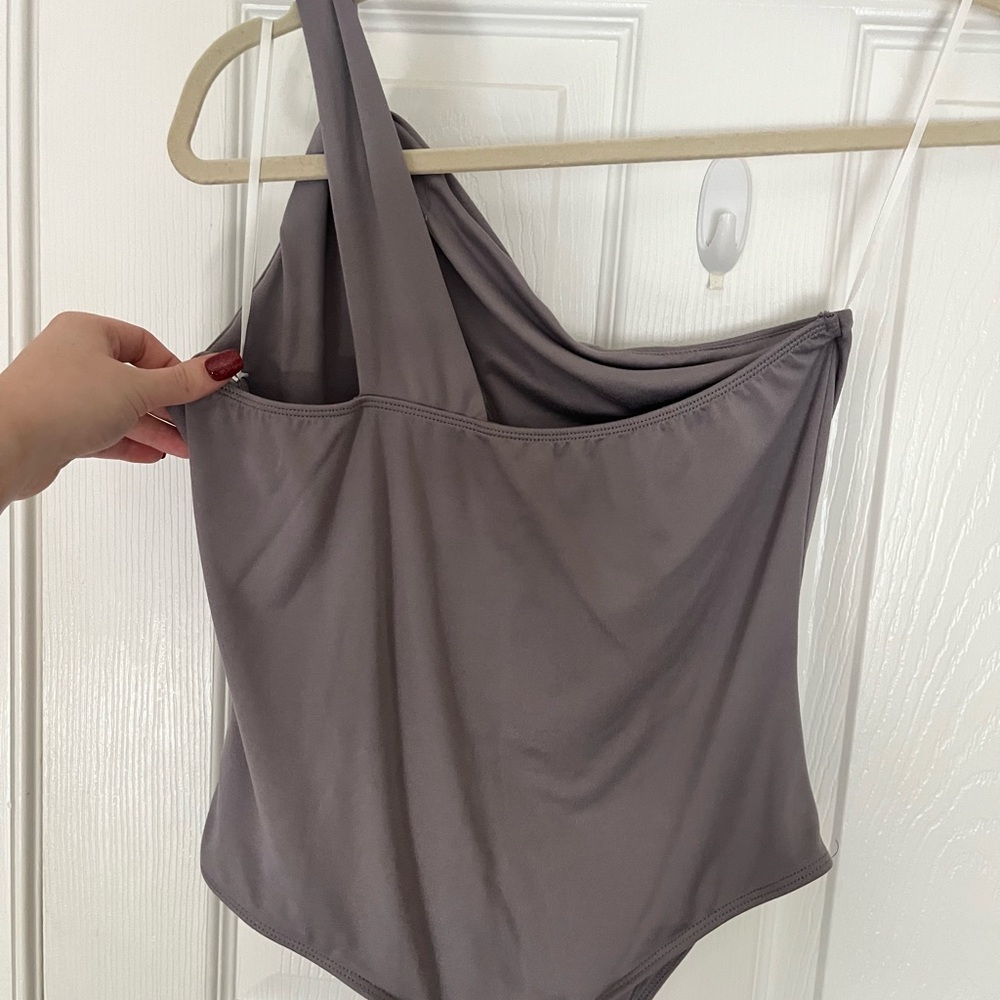 SHEIN Gray Twist Halter Bodysuit – Size L - Picture 5 of 5